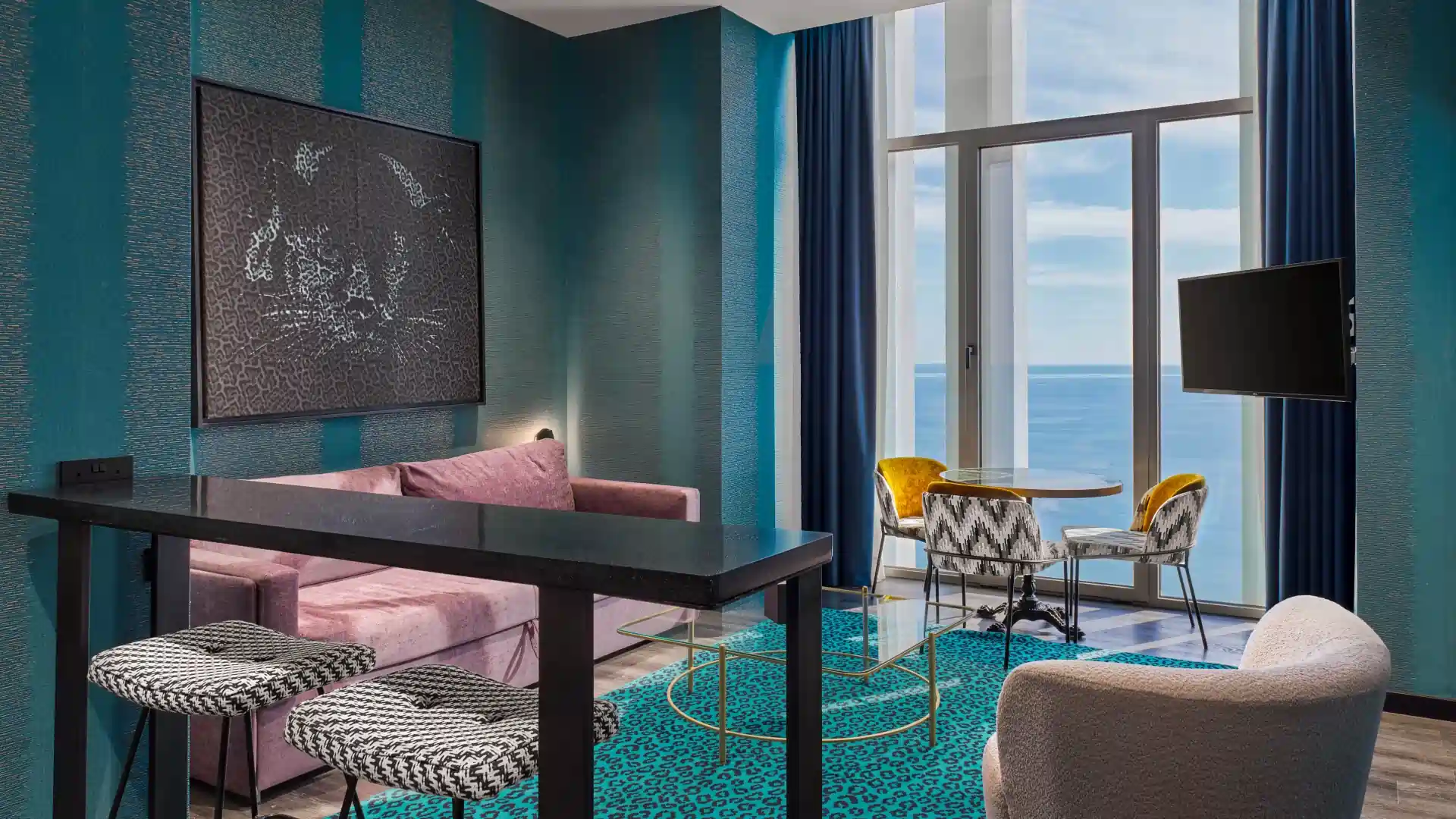 Heaven Suite with Sea View